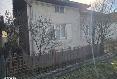 Casă cu 3 camere cu Teren 1200 Mp în Josenii Bârgăului - 1