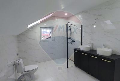 De inchiriat spatiu generos nerezidential la mansarda casa 122mp Oncea - 2