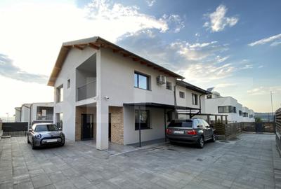 Casa alipita, 180 mp utili, acces privat, zona Vivo