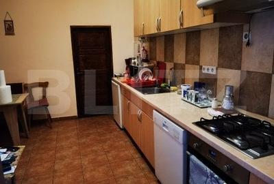 Apartament cu 4 camere , 149mp,  zona Traian
