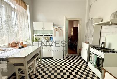 Apartament Central cu 3 Camere, Etaj 1, Ideal Locuinta sau Investitie - 8