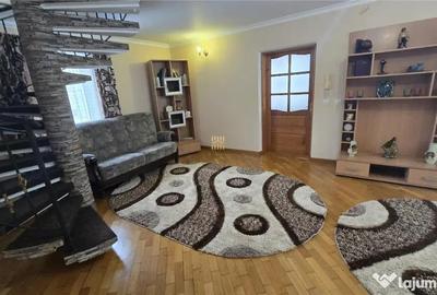 Casă cu 5 camere cu Teren 2800 Mp în Măriței - 11