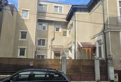 Casă individuală cu 4 camere cu Teren 30 Mp în Parcul Carol - 6