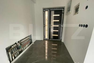 Casă cu 3 camere cu Teren 1100 Mp în Central - 2
