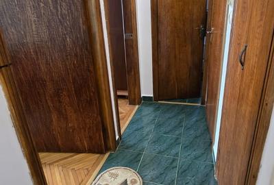Apartament cu 3 camere decomandat în Delfinariu - 6