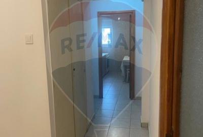 Inchiriere apartament  3 camere,  zona Plumbuita - Colentina Inchiriere apartament  3 camere,  zona Plumbuita - Colentina - 9