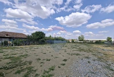 Teren logistic 907 mp de inchiriat/ Aurel Vlaicu - 2