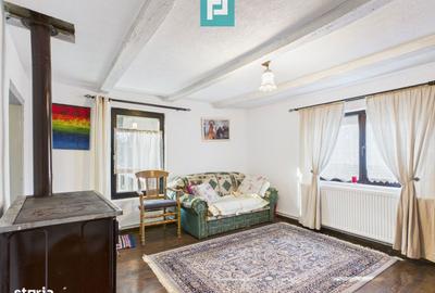 Casă cu 3 camere cu Teren 1260 Mp în Hășmaș - 8