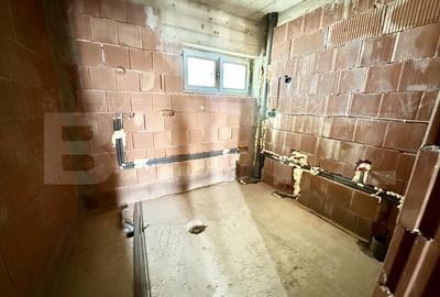 Casa spatioasa cu 5 camere,interior la rosu,423 mp teren,Micesti - 9