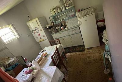 Casă cu 5 camere cu Teren 1422 Mp în Alexeni - 7
