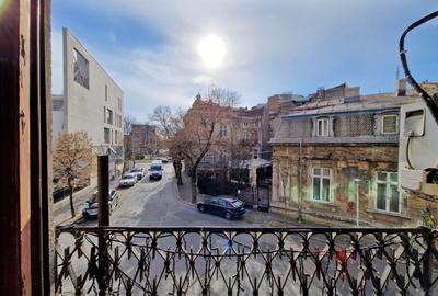 Apartament boem - Cartierul Armenesc - Balcon frantuzesc - 3