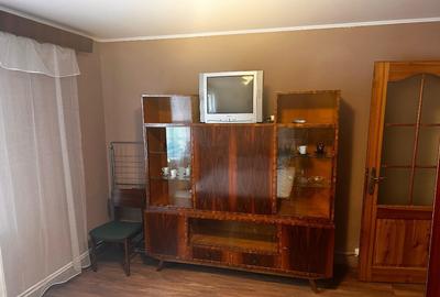 Radauti str. Mihai Viteazul garsoniera - 3