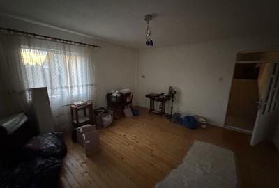 Casă cu 4 camere în Valea Mare - 8