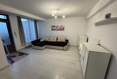Propietar închiriez apartament 3 camere - 7