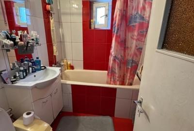 Apartament cu 2 camere decomandat în Nicolina - 2