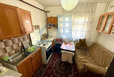 Apartament cu 2 camere decomandat în Rovine - 4