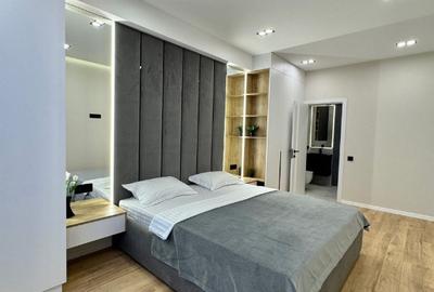 Apartament cu 3 camere decomandat în Planete - 1