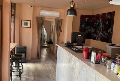 Spațiu comercial, de 60 mp, în Polonă - 3