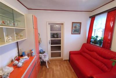 Casă individuală cu 7 camere cu Canalizare în Vest - 19