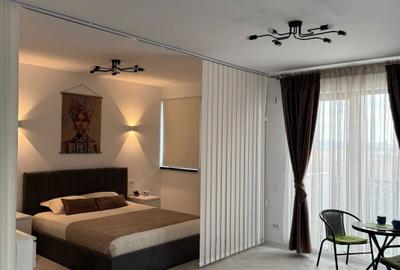 Garsonieră decomandată în Central - 2