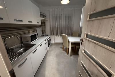 Apartament cu 2 camere decomandat în Crângași