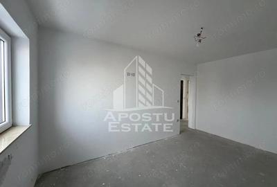 Casă cu 4 camere cu Teren 180 Mp în Giarmata - 16