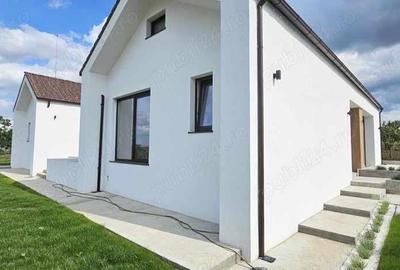 Casa de vanzare, zona dealuri str. Piatra Craiului - 4