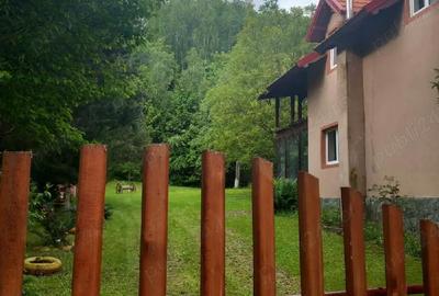 Casă în Poiana - 1