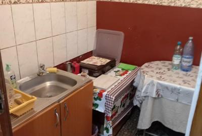 Garsonieră decomandată în Exterior Vest - 2