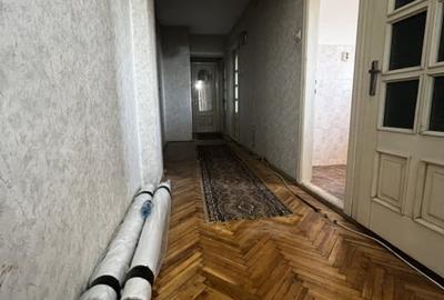 Apartament 3 camere, decomandat, etaj 3, zona Sagului - 10