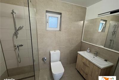 Casă cu 4 camere în Central - 2