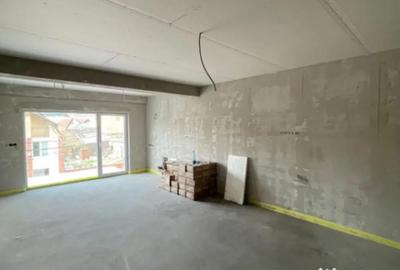 Apartament cu 2 camere semidecomandat în Central - 1
