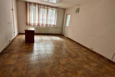 Exclusivitate!-Centru apartament cu 4 camere - 8