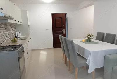 Apartament cu 3 camere decomandat în Central - 3