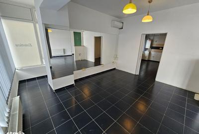 Spațiu comercial, de 64 mp, în Chiajna