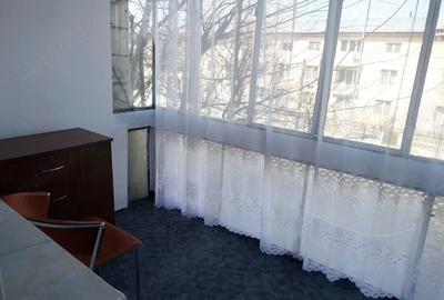 Apartament cu 2 camere decomandat în Central - 9