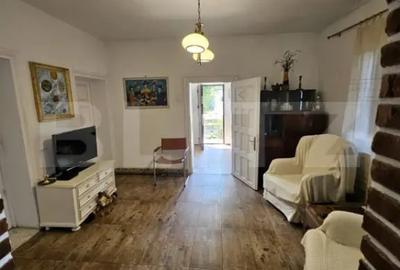Casă cu 4 camere cu Teren 4435 Mp în Central - 7