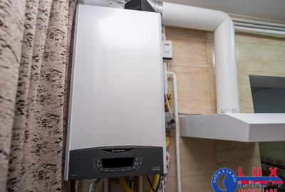 Apartament cu 3 camere decomandat în C5 - 7