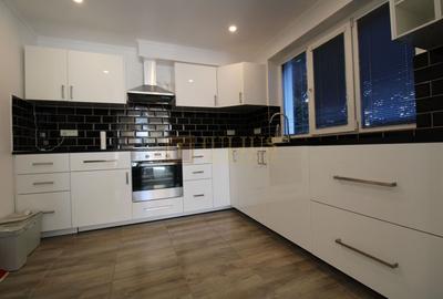 Duplex cu 4 camere cu Canalizare în Ciarda Roșie - 5