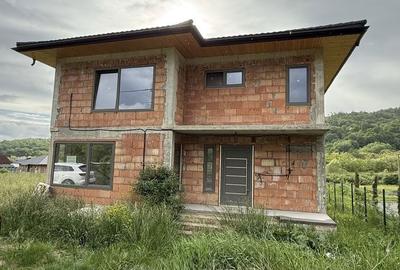 Casă cu 4 camere în Tăuții-Măgherăuș - 2
