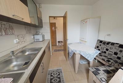 Apartament cu 3 camere semidecomandat, mobilat în Astra - 13