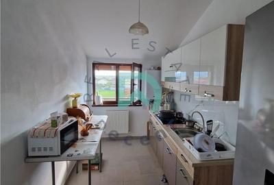 Garsonieră decomandată în Sânpetru - 9