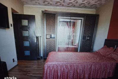 Apartament cu 2 camere decomandat în Obor