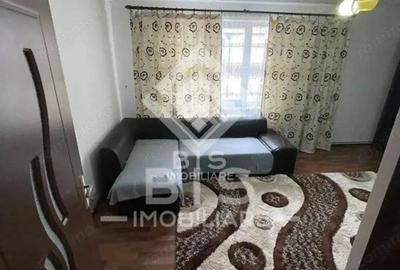 Apartament spatios 3 camere - Bdul Independentei - 2