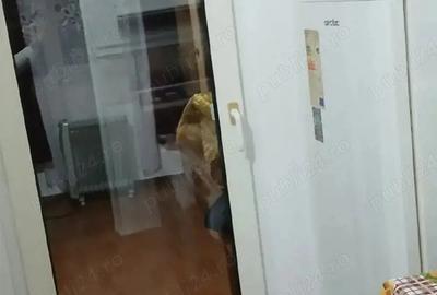 Vand Garsoniera etaj 1 - 2