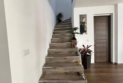 Casă cu 4 camere cu Teren 700 Mp în Mihai Viteazu - 8