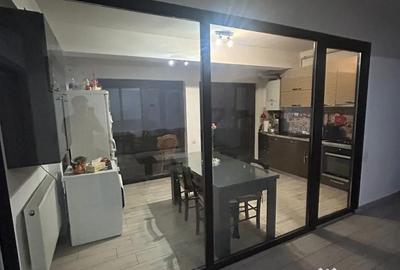 Apartament cu 4 camere decomandat în Central - 12