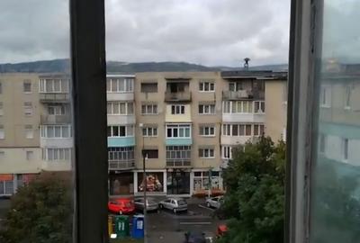 Apartament cu 3 camere semidecomandat în Vălcani - 5