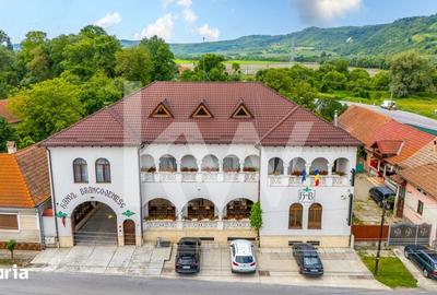 Spațiu comercial, de 1,523 mp, în Voila - 16