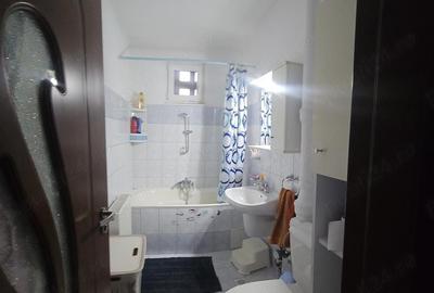 Apartament cu 2 camere decomandat în Central - 2
